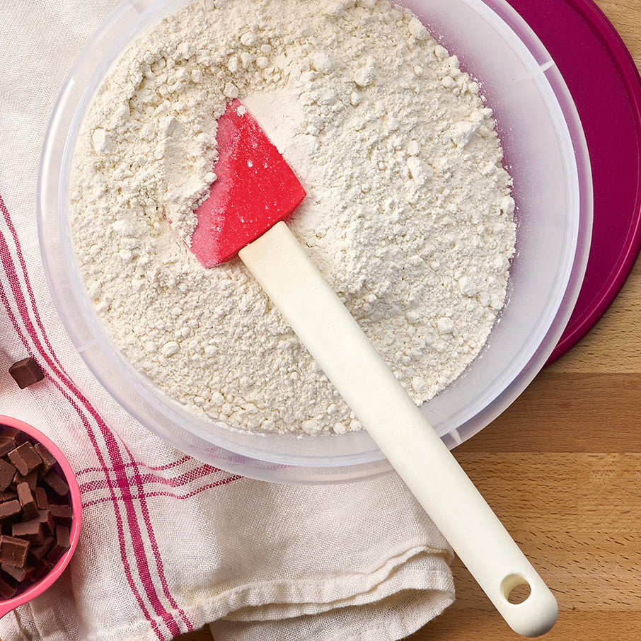 Tupperware? Classic Silicone Spatula | Heat and Stain Resistant