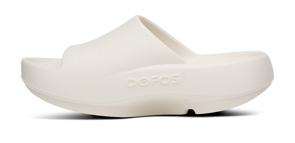 Women’s OOahh PLUS Slide Sandal – Chalk