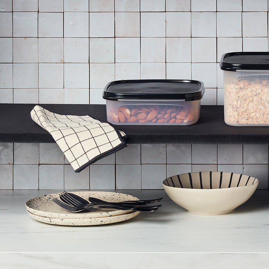 Tupperware? Modular Mates? Square 1 | Food Storage Container