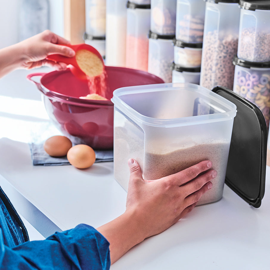 Tupperware? Modular Mates? Square 3 | Food Storage Container