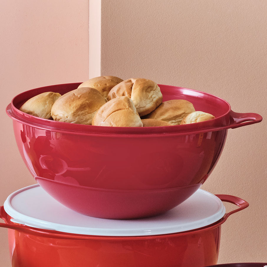 Tupperware Thatsa? Bowl | Airtight. Leakproof. Mixing Bowl. 32-cups / 7.8 L