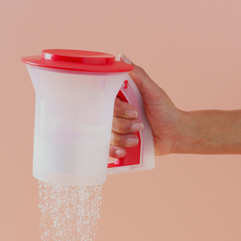 Tupperware? Sift ‘N Store | Sifter and Storage Container. 8.8 oz / 250 g